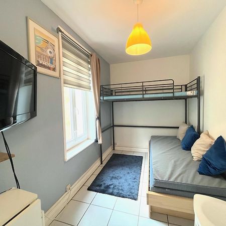 Joli Studio Proche Plage Et Centre Avec Parking ヴィムルー エクステリア 写真
